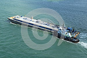 Service barge