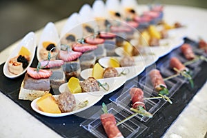 Serving buffet table