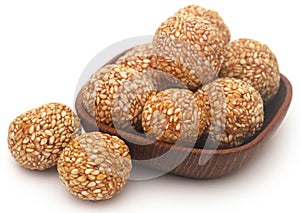 Sesame caramel laddu