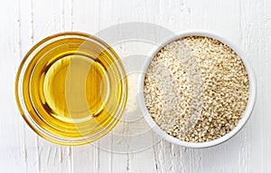 Sesame seed oil and sesame seeds