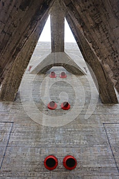 Sesc PompÃ©ia concrete bridges in Brazil photo