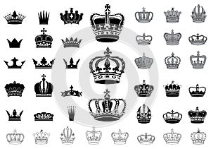 Set of 40 detailed crowns