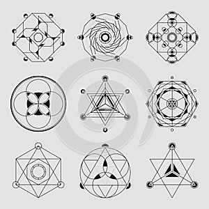Set of 6 geometrical elements.