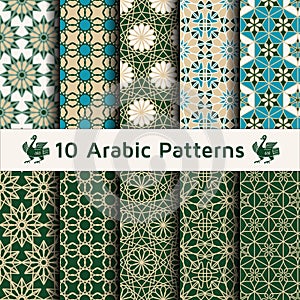 Set of arabic seamless patterns.