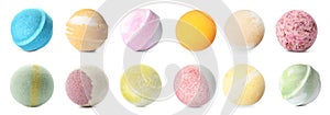 Set with aromatic bath bombs