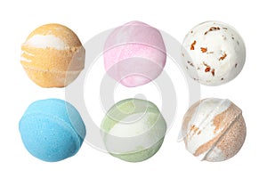 Set with aromatic bath bombs