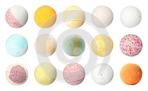 Set with aromatic bath bombs
