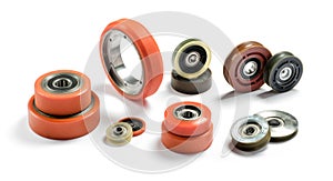 Set of bearings of different colors