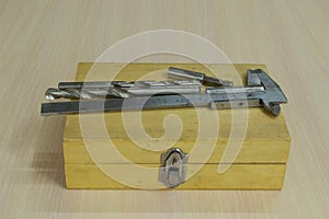 A set of cutters for wood of different shapes in a box