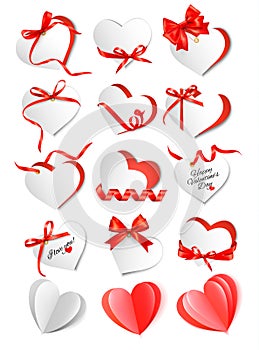 Set of gift cards with red gift bows and hearts.