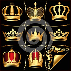 Set gold(en) crowns on black background photo
