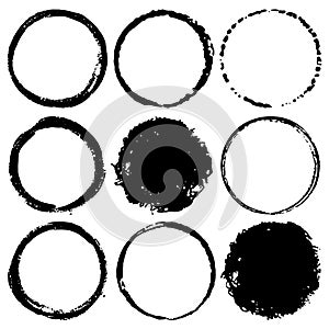 Set of grunge circles, Grunge round shapes, frame border, Vector illustration.