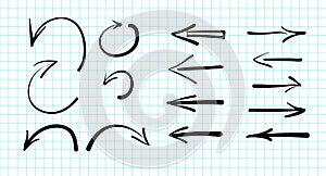 Soubor ručně kreslené vektorové šipka čmáranice známky.