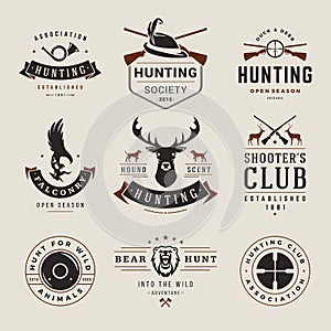 Set hunting weapon wild animals shooting hobby vintage logo decorative design vector