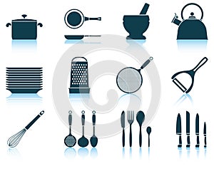 Set kitchen utensil icon