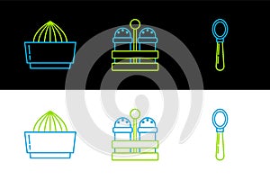 Set line Spoon, Citrus fruit juicer and Salt and pepper icon. Vector