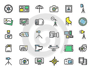 Set of linear photo studio icons. Photographer icons in simple design. Vector illustration