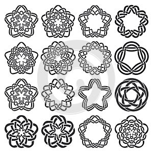 Set of magic knotting circles