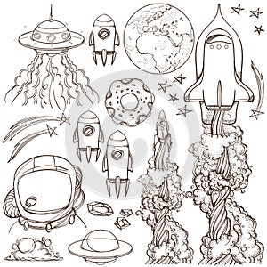 Set outline drawing with the spacecraft. Different types of shuttles and flying saucers. Illustration for coloring