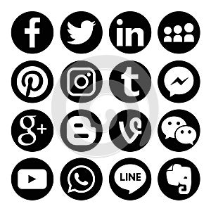 Set of popular social media logos vector web icon