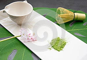 Set for preparing matcha tea, green leaf