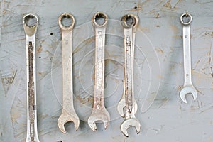 Set of previously used wrenches