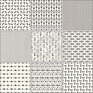 Set of seamless pattern with arrows