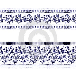 Set of seamless vector hand drawn floral patterns, endless border, frame with flowers, leaves. Decorative graphic line drawing ill