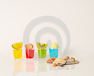 Set shot drinks, yellow, red, green and blue kamikaze drinks dec