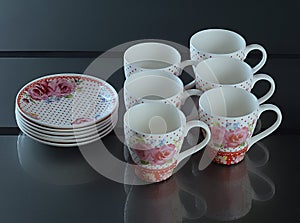 Set of six porcelain cups of coffee