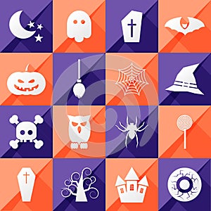 Set of sixteen halloween icons