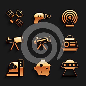 Set Telescope, Asteroid, UFO flying spaceship, Space capsule, Astronaut helmet, Radar and Satellite icon. Vector