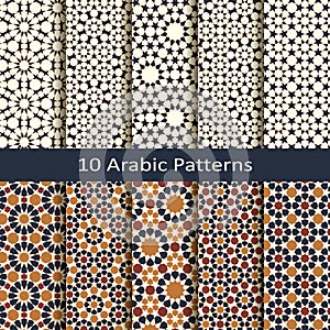 Un conjunto compuesto por diez sin costura arábica tradicional. diseno cubre embalaje textil 