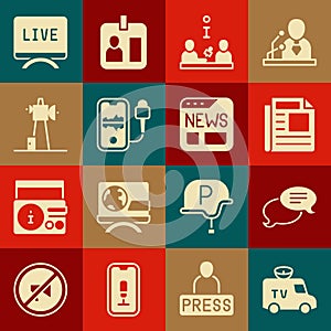 Set TV News car, Speech bubble chat, Interview, Mobile recording, Antenna, Live report and icon. Vector