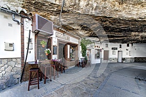 Setenil de Las Bodegas, ruta de los pueblos blanco, Andalusia, Spain