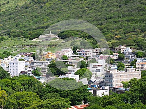 Settlement nearby mountain