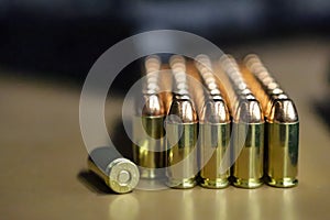 Several ammunition (projectiles) with the calibration 40 lined up