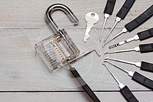 An lock pick