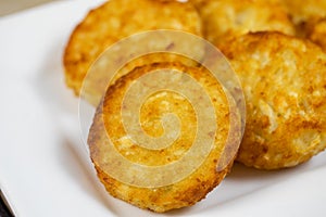 Several rÃ¶sti on a plate