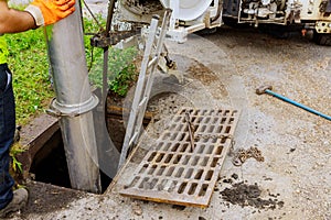 Sewage industrial cleaning truck clean blockage in a sewer line