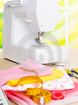 Sewing machine and sewing accessories