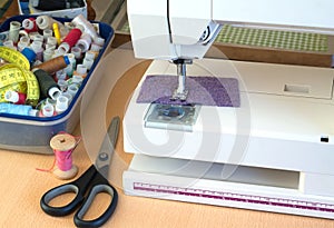Sewing machine and sewing accessories closeup