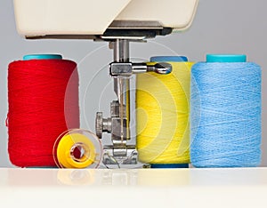 Sewing machine and thread bobbins