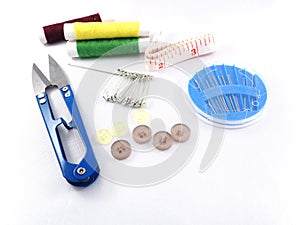 Sewing needle buttom brooch measuring tape