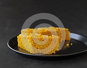 Sfouf, Lebanese Turmeric Cake