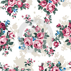 Vintage chintz roses seamless pattern