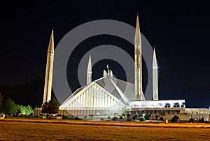 Shah Faisal Mosque Islamabad photo