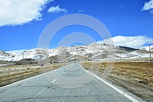 Shahin Shahr to Fereydoun Shahr, Esfahan, on the spring road trip, within 2 hour drive environment will totally change