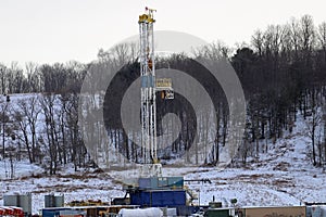 Shale gas well drilling rig