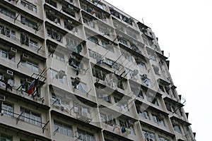 sham shui po , Tong lau old house at hong kong 8 July 2004